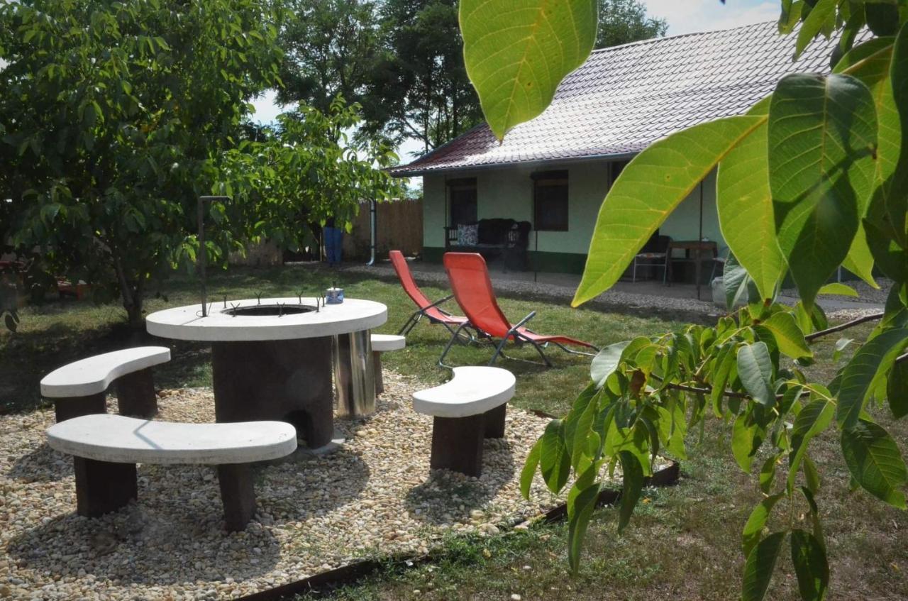 Ferienwohnung Berko Vendeghaz Rakoczifalva Exterior foto